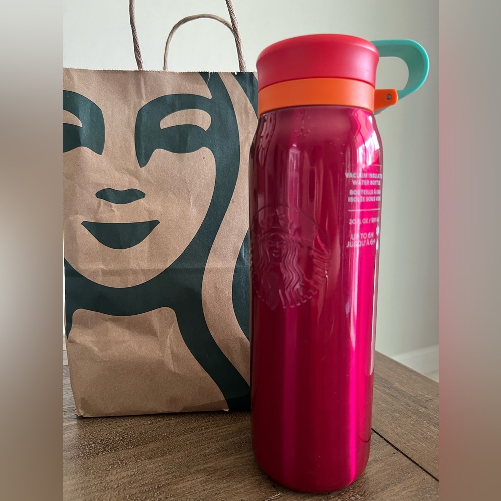 Starbucks 2025 Metallic Red Vacuum Insulated Bottle Stainless Steel 20oz